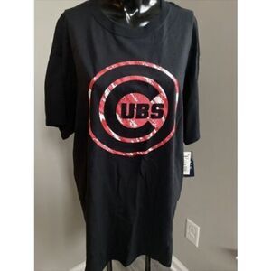 Large Genuine Merchandise Chicago Cubs Shirt NWT 100% Cotton Unisex Black Red